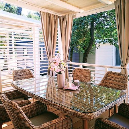 J & R Mobile Homes Biograd Na Moru Exterior photo