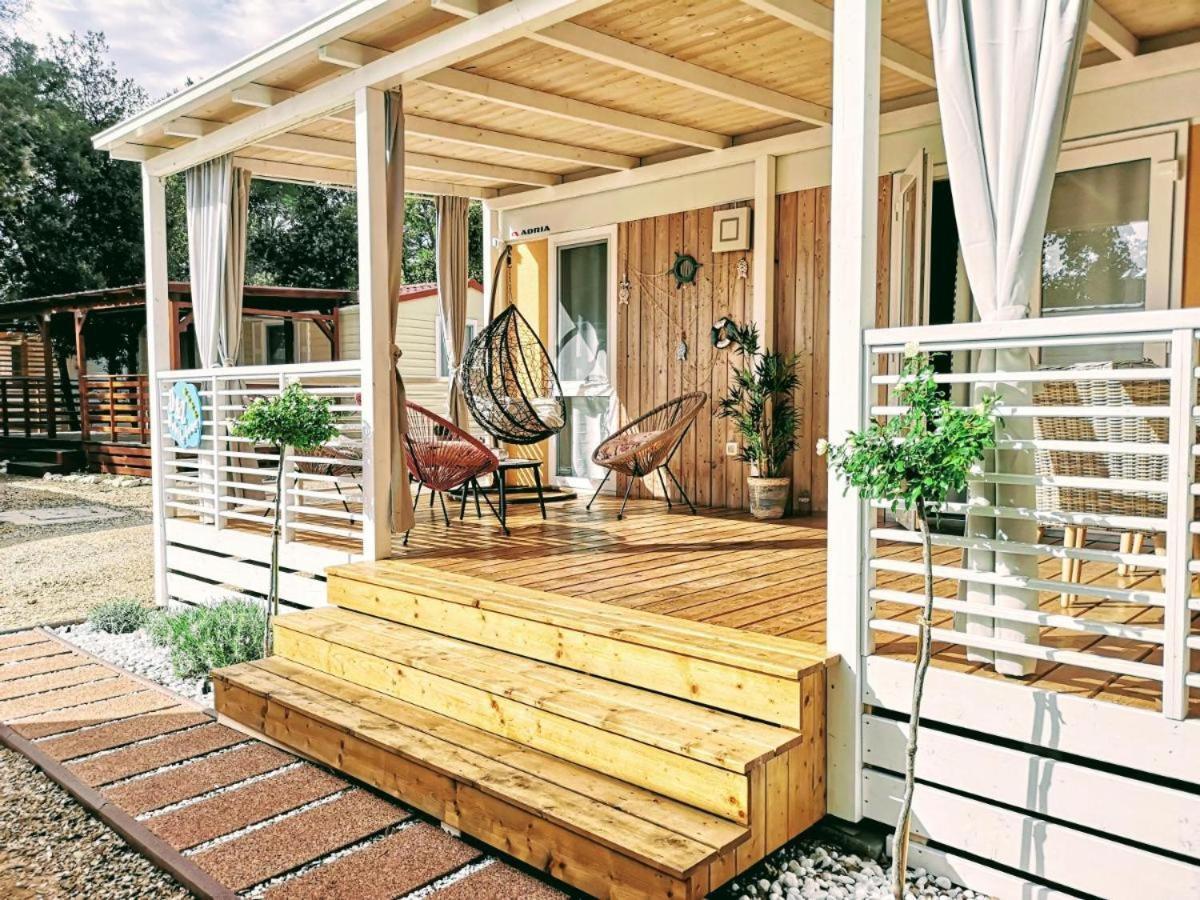 J & R Mobile Homes Biograd Na Moru Exterior photo